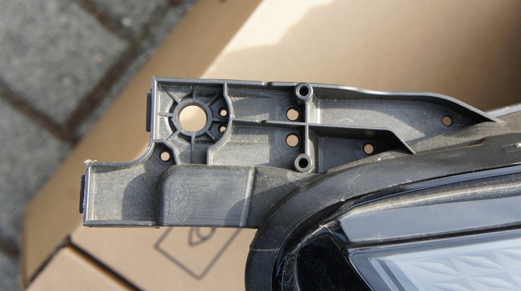 фото №4, Передняя правая лампа renault captur ii full led