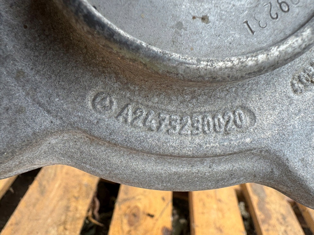 Купити Поворотний кулак амортизатор лівий перед mercedes gla h247 jan poznań