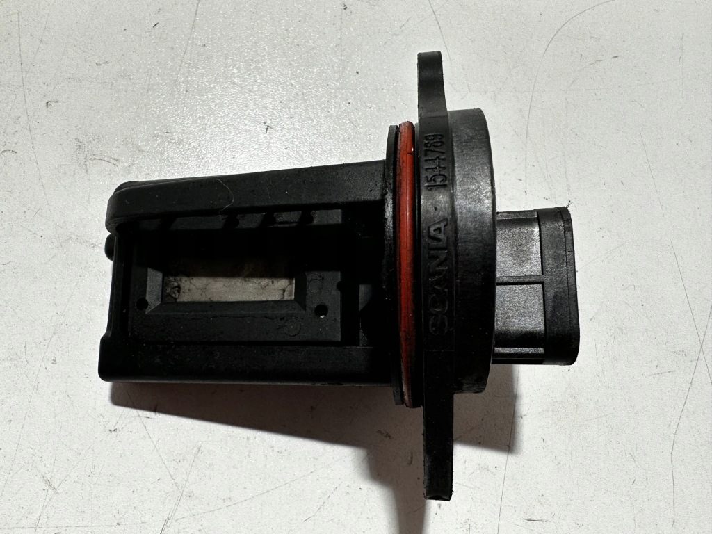 фото №1, Расходомер датчик воздуха scania r 1544769