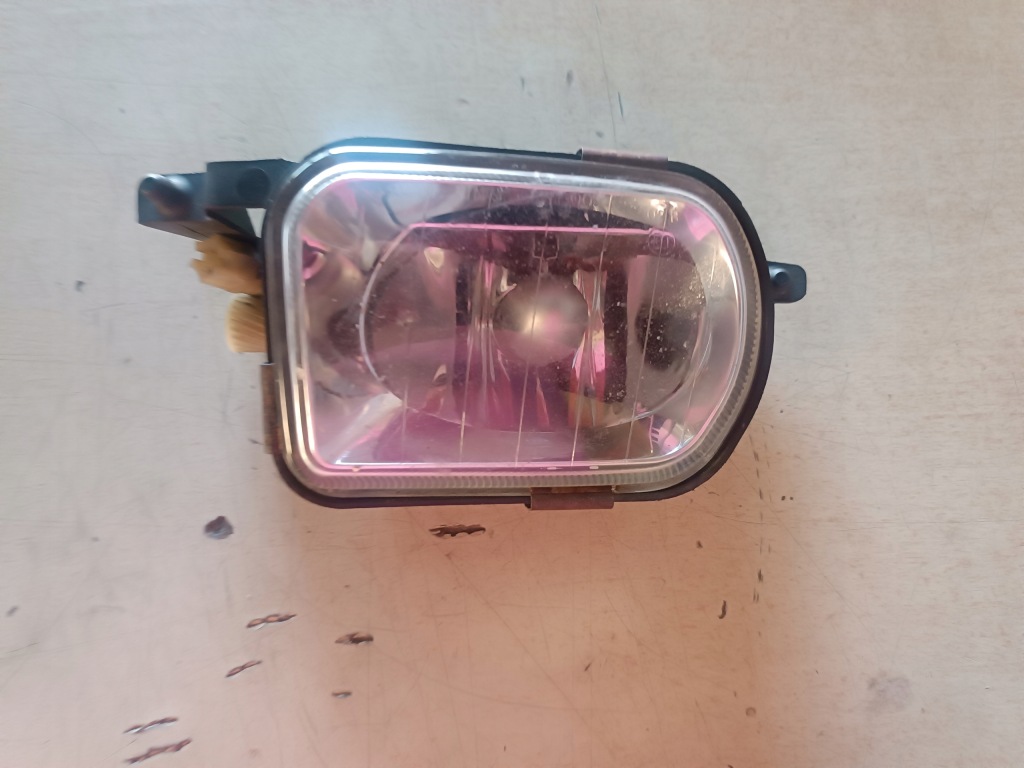 фото №1, Mercedes w203 lift противотуманная фара левый 160719-00