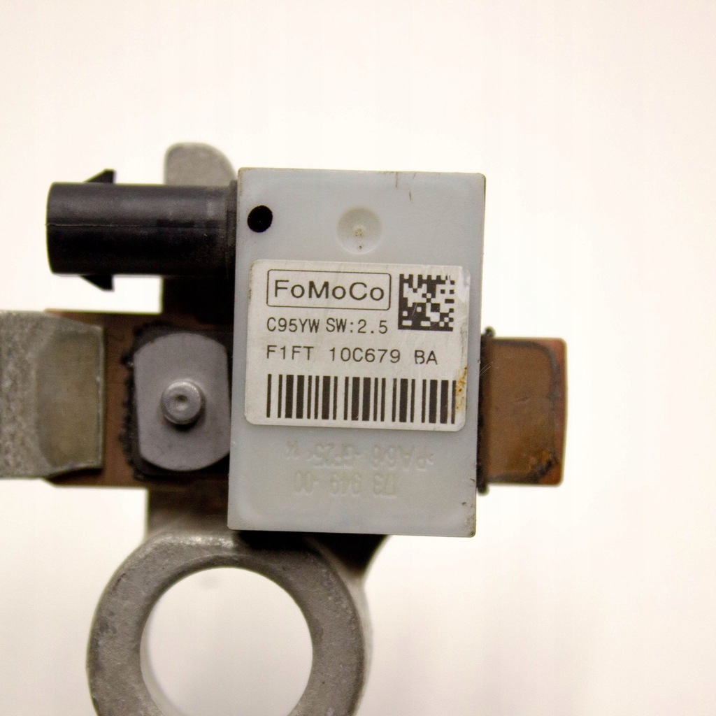 фото №6, Ford kuga ii 2018 минус / клемма / шланг аккумулятор