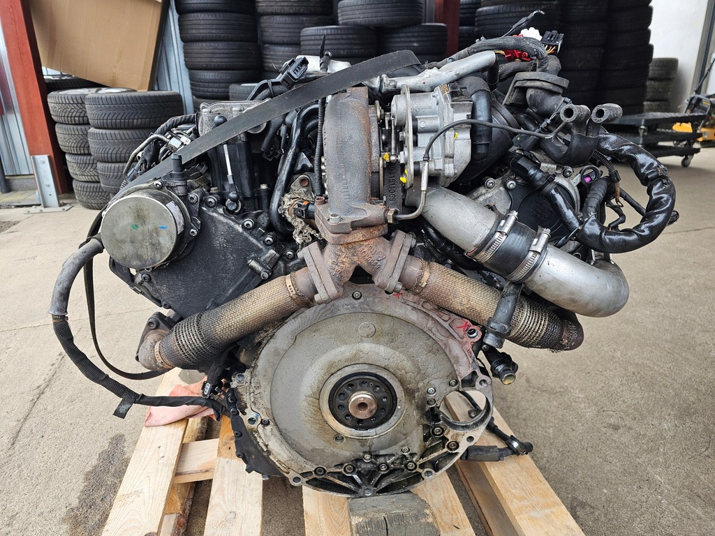 фото №10, Audi q7 4l 3.0 tdi двигатель bug голый блок двигателя do ремонта