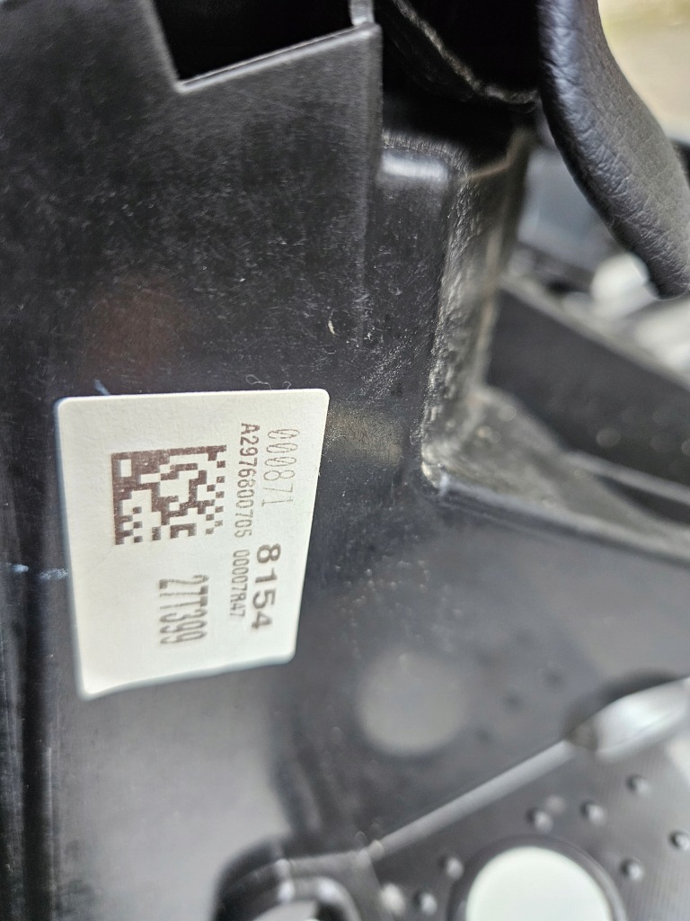 Mercedes eqe eqs v297 w297 приборная панель панель  приборная панель оригинал в Украине