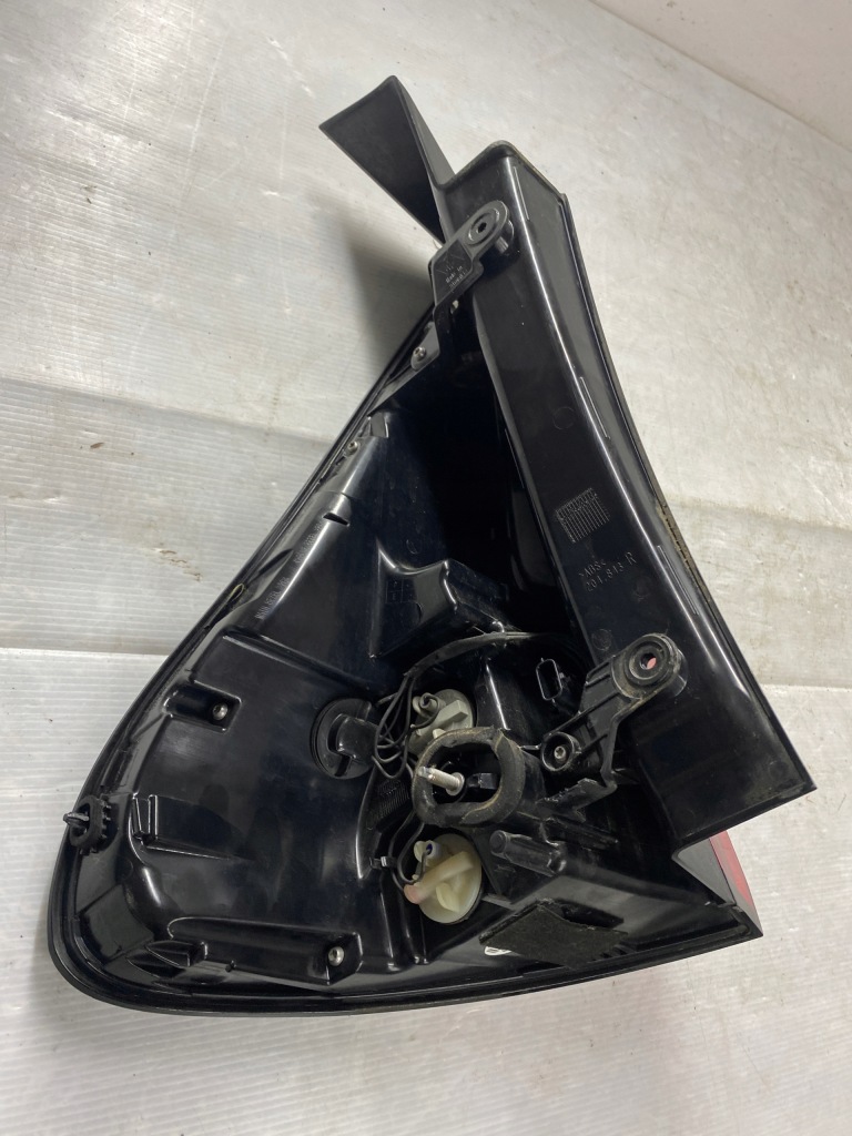 фото №4, Renault grand scenic iv 2016 лампа правий задня