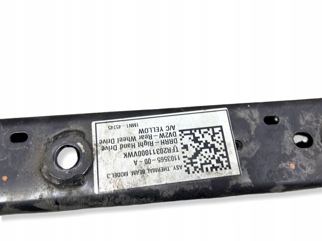 Tesla model 3 2020 нижні кронштейн радіатора 110356500a Недорого