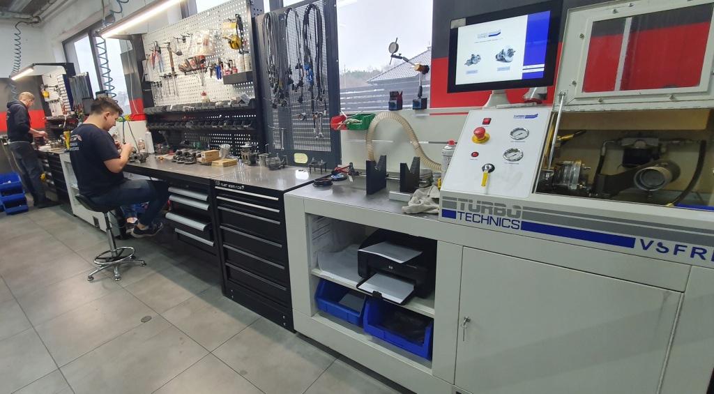 Турбонагнетатель turbo турбина mercedes-benz 2.2 cdi 129 km 709836 Цена