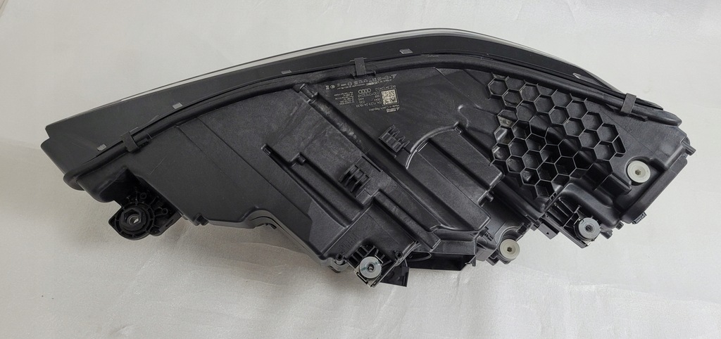 фото №7, Лампа права перед audi q8 e-tron 2018- full led 4ke941040d