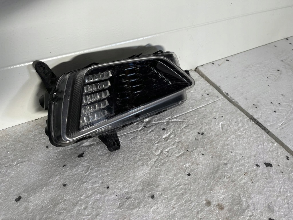 Купить Противотуманная фара led drl правый vw polo 2g0941662b
