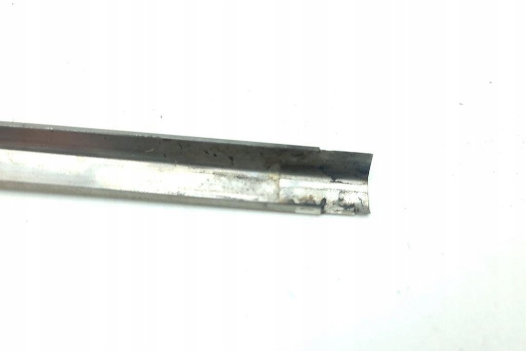 фото №9, Молдинг уплотнитель задних левых дверь bentley