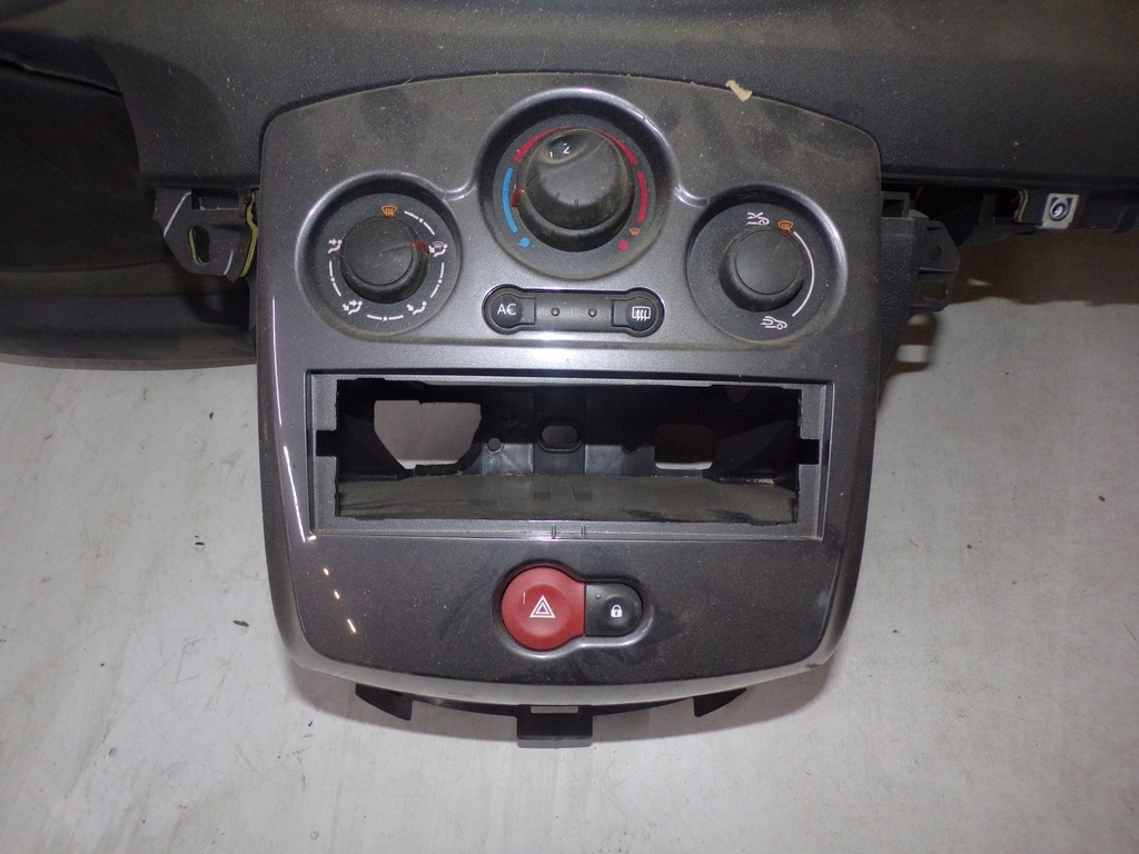 фото №5, Приборная панель приборная приборная панель renault clio iii lift