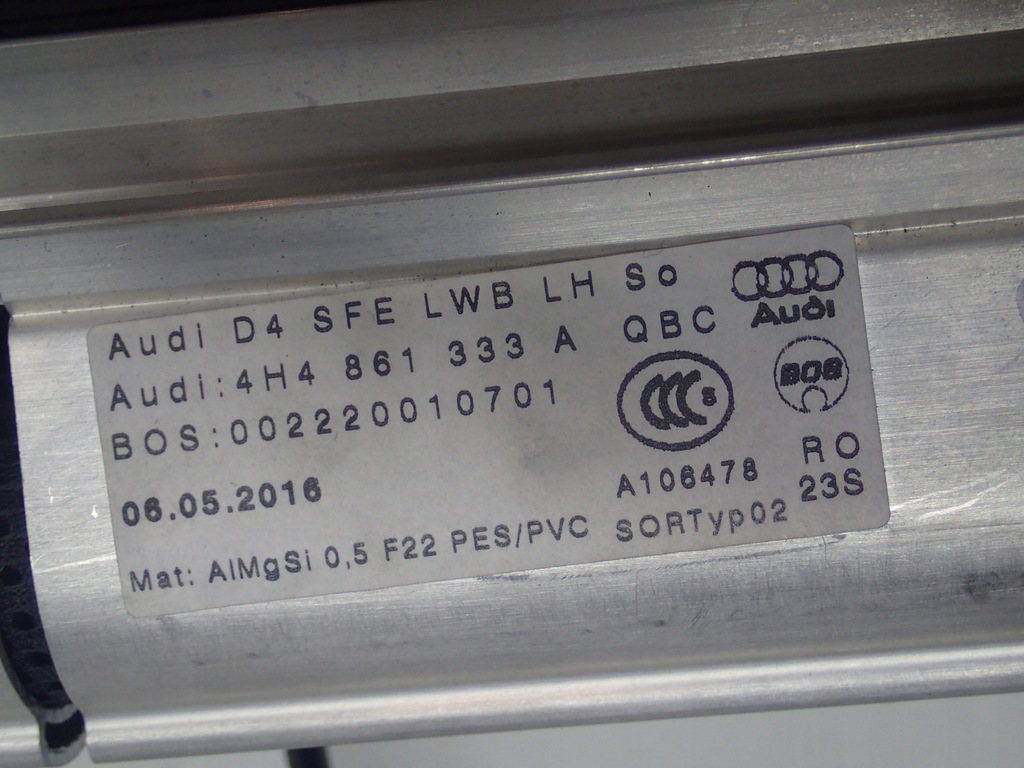 фото №10, Audi a8 d4 шторка задняя электрическая привод шторка 4h4861333a 4h0881963