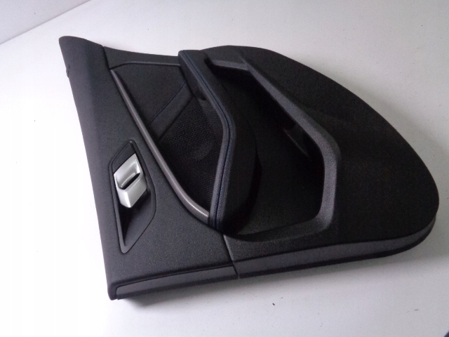 фото №2, Обивка дверь правый задняя bmw serii 1 f40