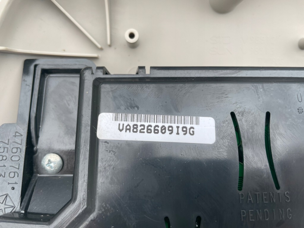 фото №4, Chrysler 300m лампа освещение кабины