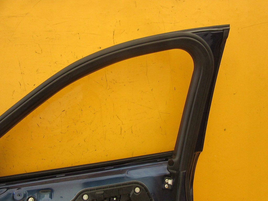 фото №8, Alfa romeo giulia дверь правое перед полный