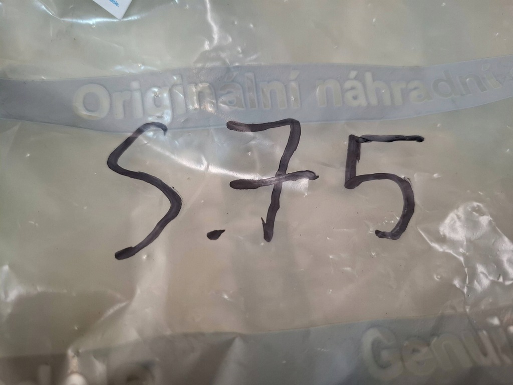 фото №8, Решётка радиатора решётка w бампер правая 156090419 alfa romeo giulietta 2010-