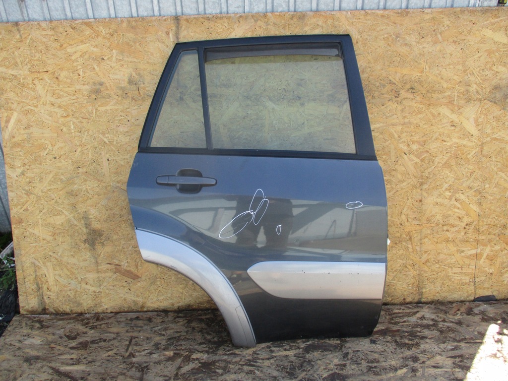 фото №1, Дверь задняя правое toyota rav4 00-06