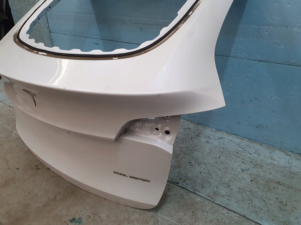 фото №4, Крышка багажника багажника tesla y model y задняя