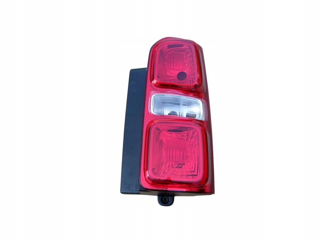 фото №1, Лампа правая задняя задняя expert jumpy proace 16-20 eu