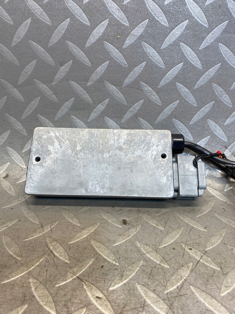 фото №7, Модуль блок управления телефона передатчик антенна gps aston martin db9