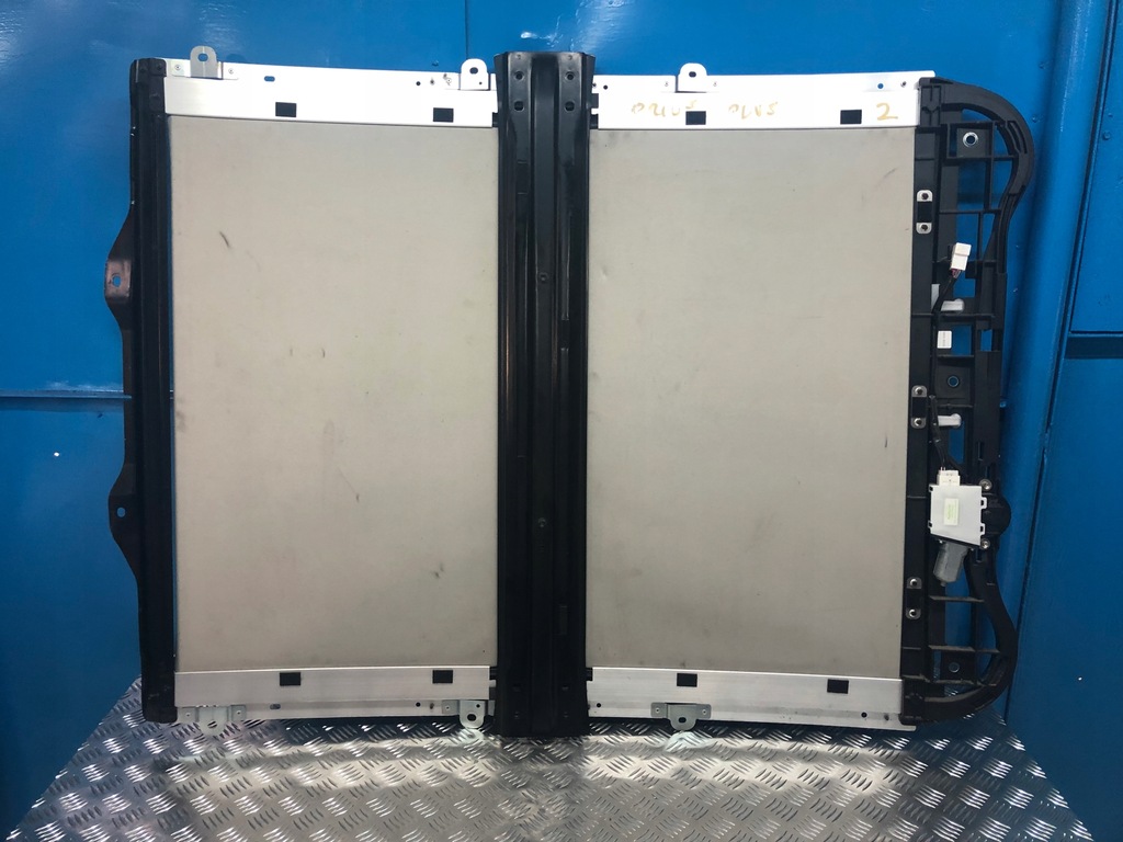 фото №1, Toyota prius plus шторка механизм крыша панорама