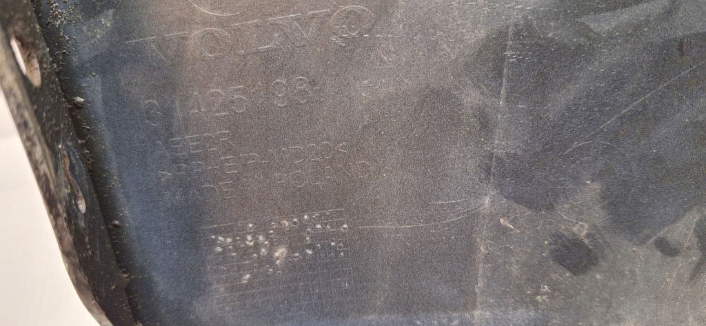 фото №11, Volvo xc60 ii lift r-design бампер задний задняя 31425198