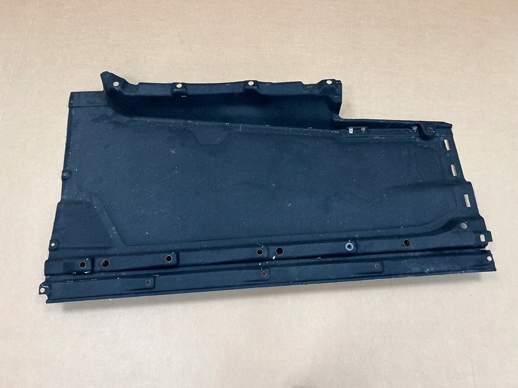 фото №1, Audi q5 80a захист підвіска права 80a825208d