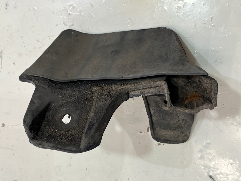 фото №1, Брызговик левый задняя seat leon 5f 5f0853833