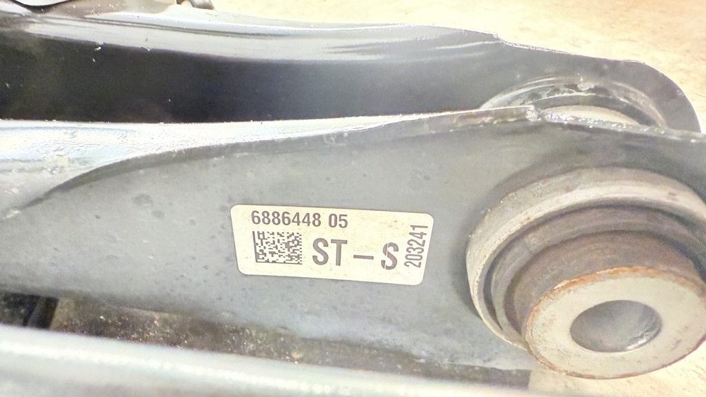 фото №11, Bmw g20 sedan поворотный кулак амортизатор рычаги левый задняя комплект 6899305