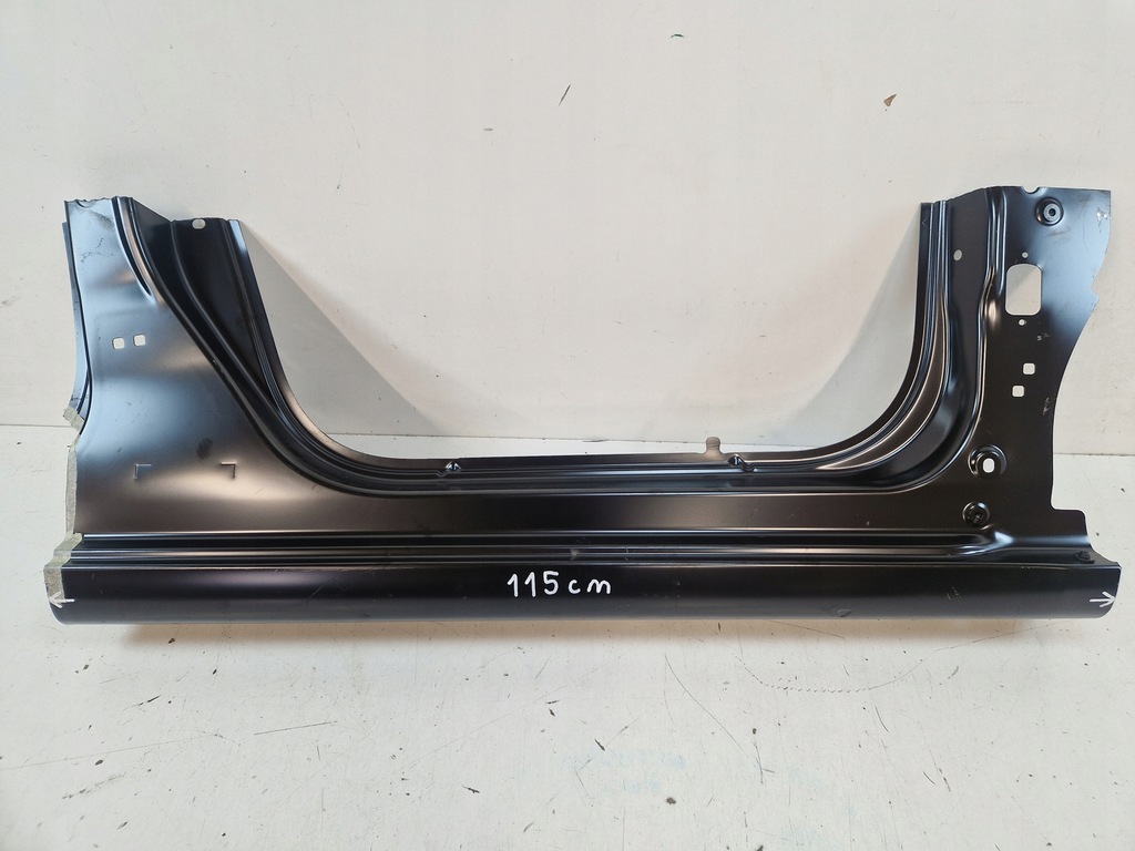 фото №1, Renault clio v 5 19- блок двигателя порог правый обшивка порог nowe org