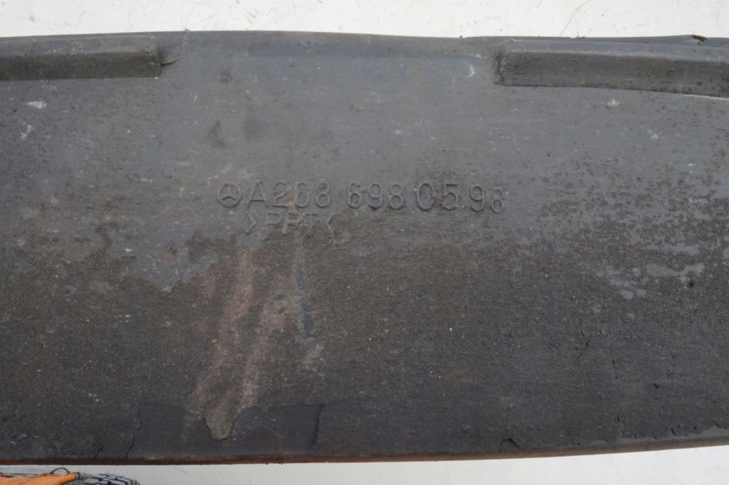 фото №3, Защита крыла левый перед mercedes clk c208