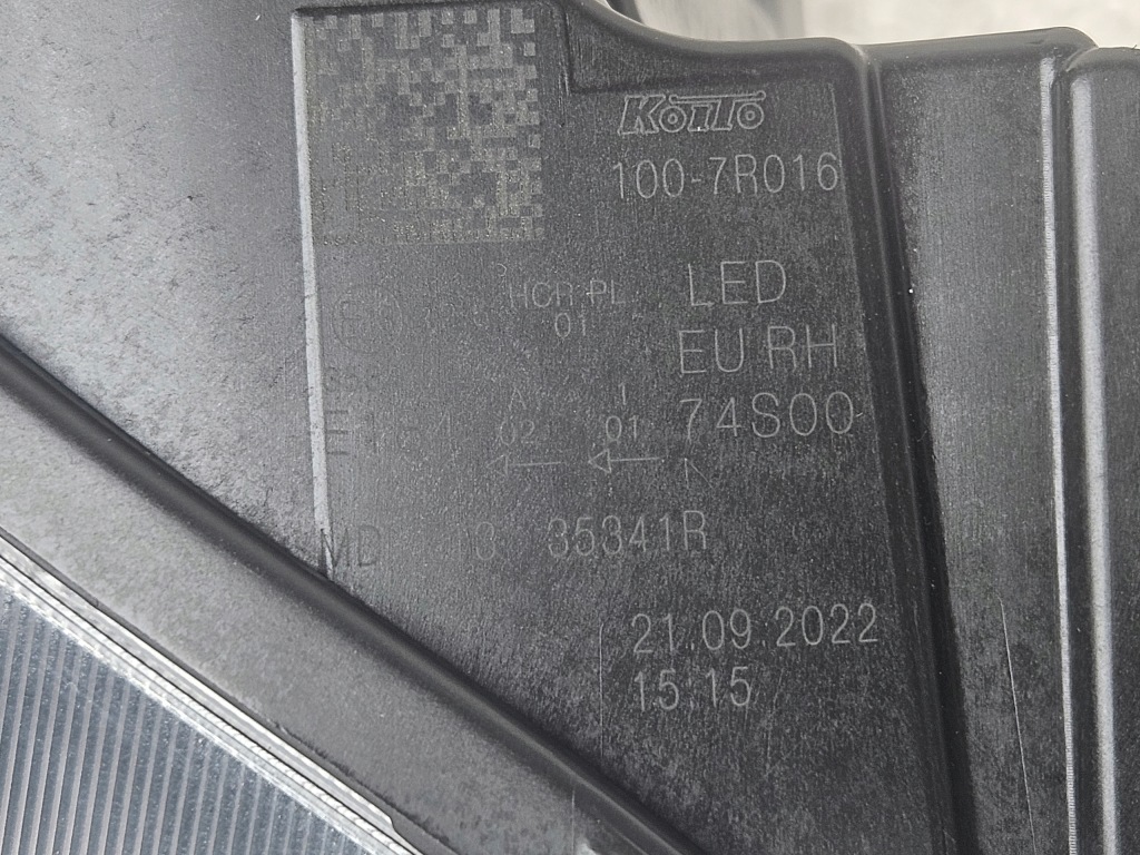 Suzuki vitara 3 рестайлинг  фара full led правый  100-7r016 bdb Киев