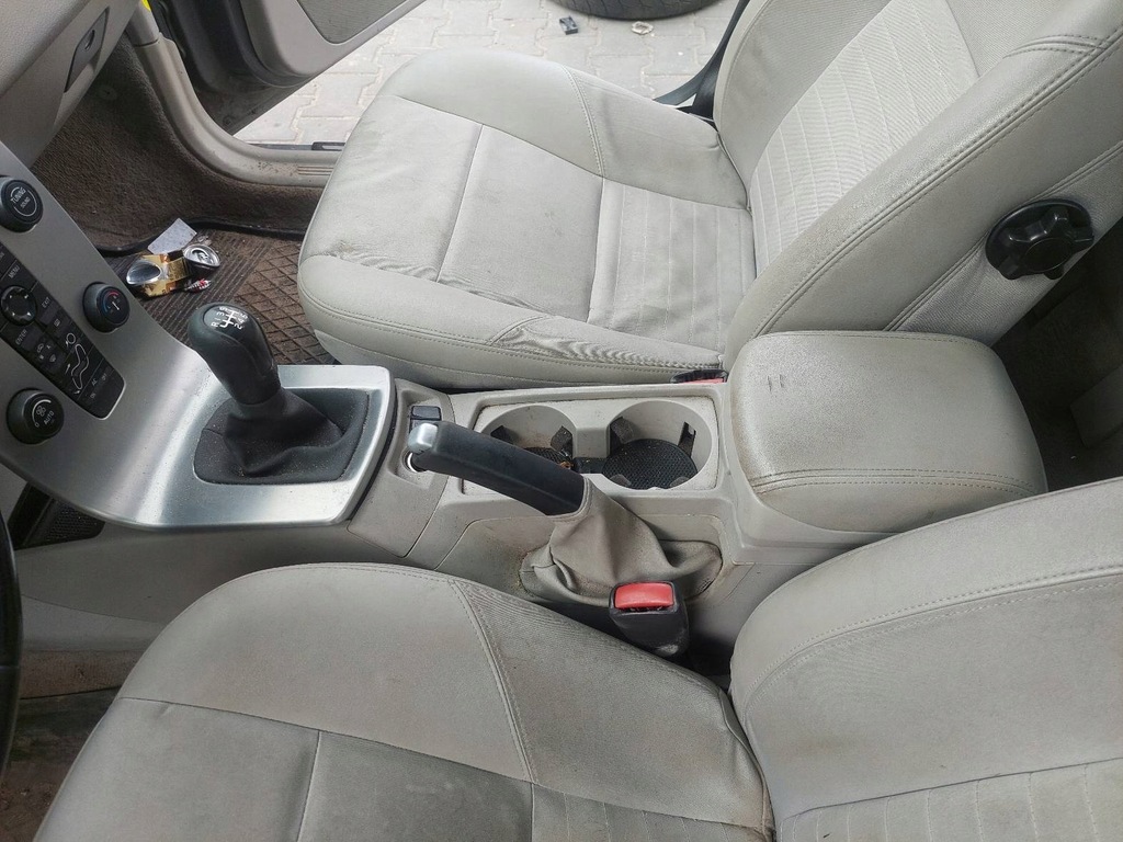 фото №14, Туннель средний подлокотник volvo v50 i