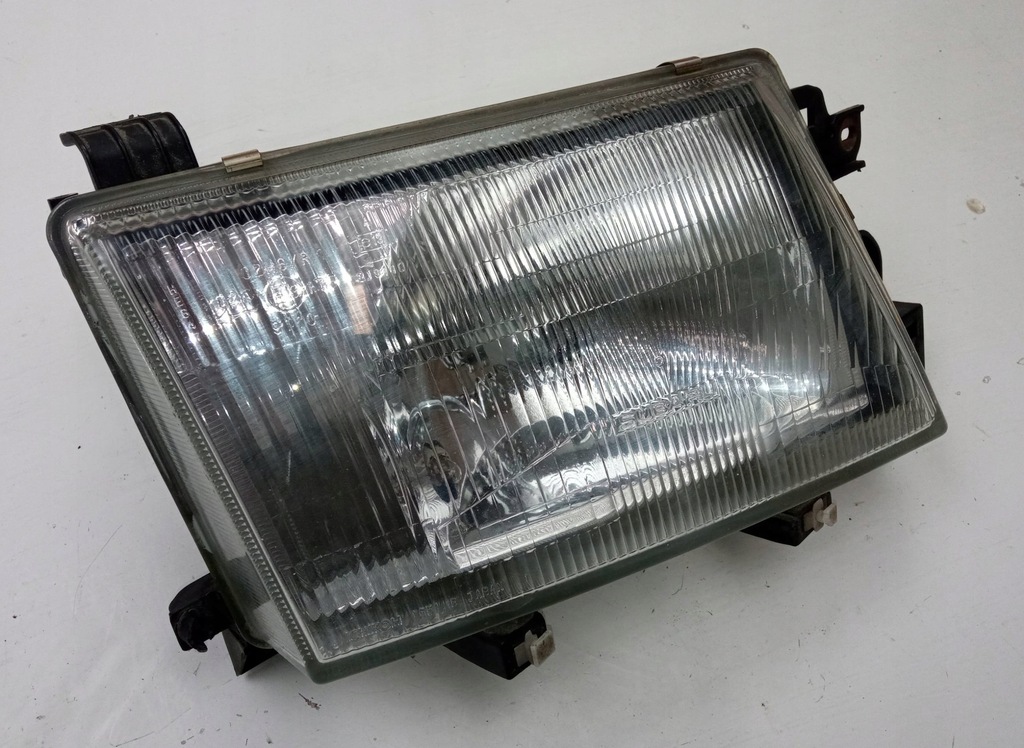 фото №7, Лампа правая передняя subaru forester