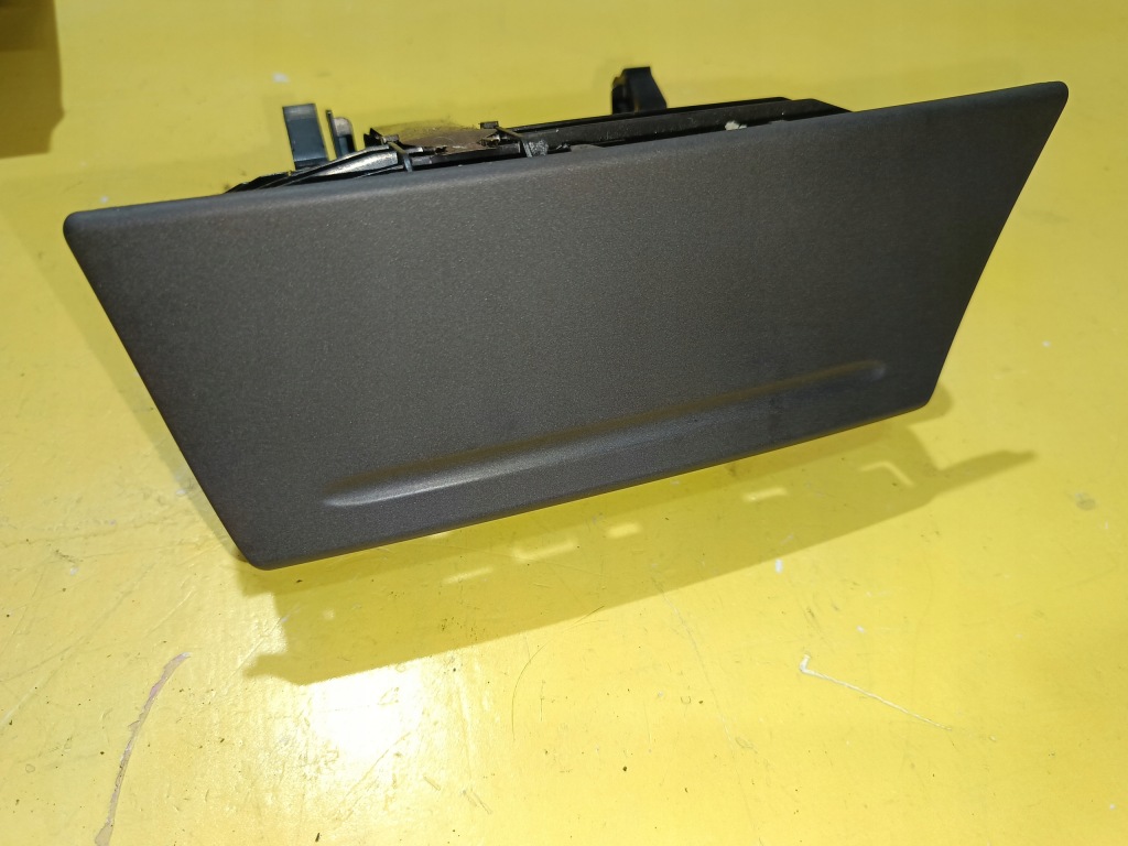 фото №4, Ford focus mk2 попільничка