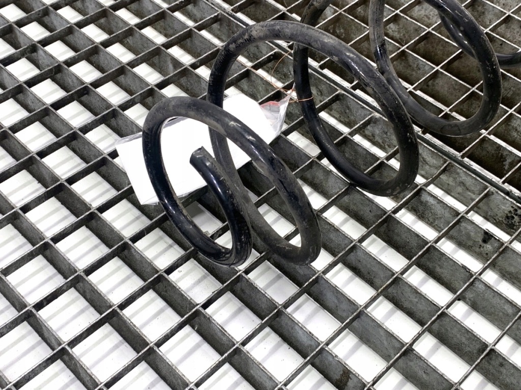 Пружина задний  mercedes w176 12-18 хэтчбек Цена