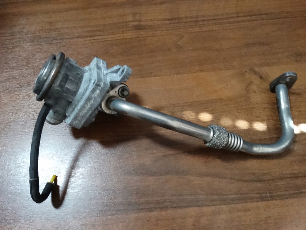 фото №1, Idealny клапан egr лівий mercedes w221 w156 w159 1
