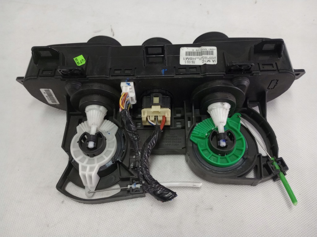 фото №14, Hyundai оригинальный номер 97250-b9aa0