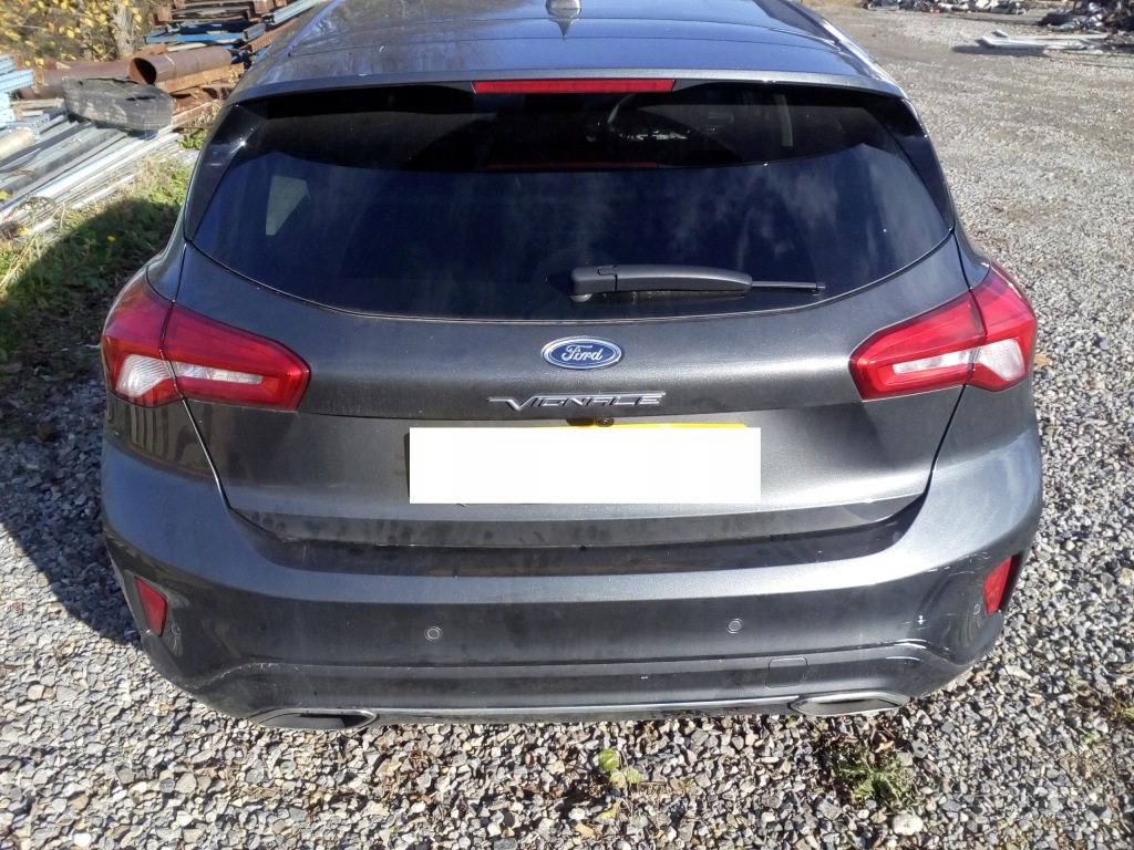 Купить Ford focus mk4 задний  крышка багажника бампер лампы vignale