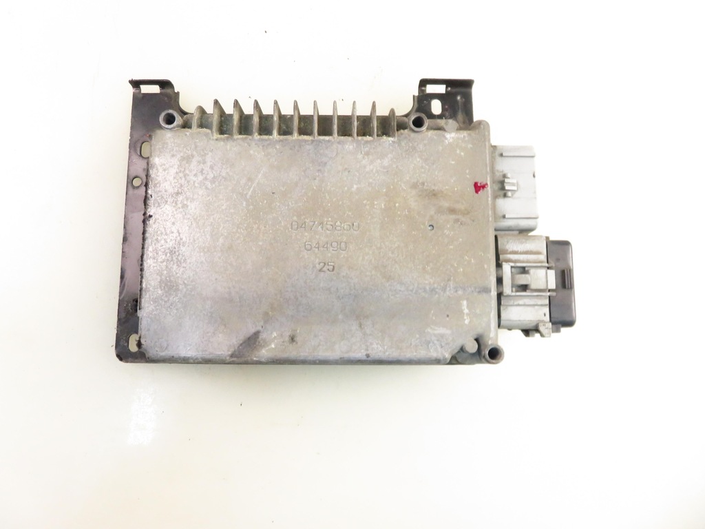 фото №9, Блок управления chrysler pt cruiser pt_ 2 - ecc p05033116ad