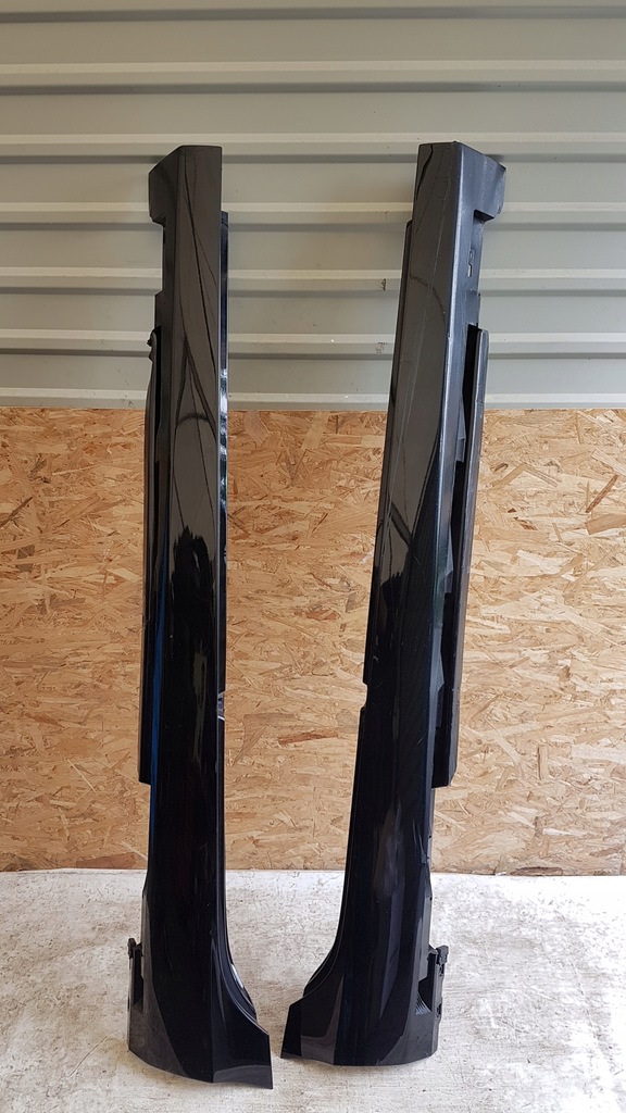 фото №1, Volvo v40 ii молдинг порог правая левая