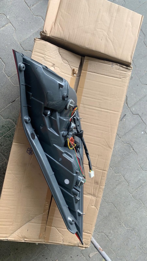 фото №3, Hyundai i30 2007- лампа задняя правая задняя