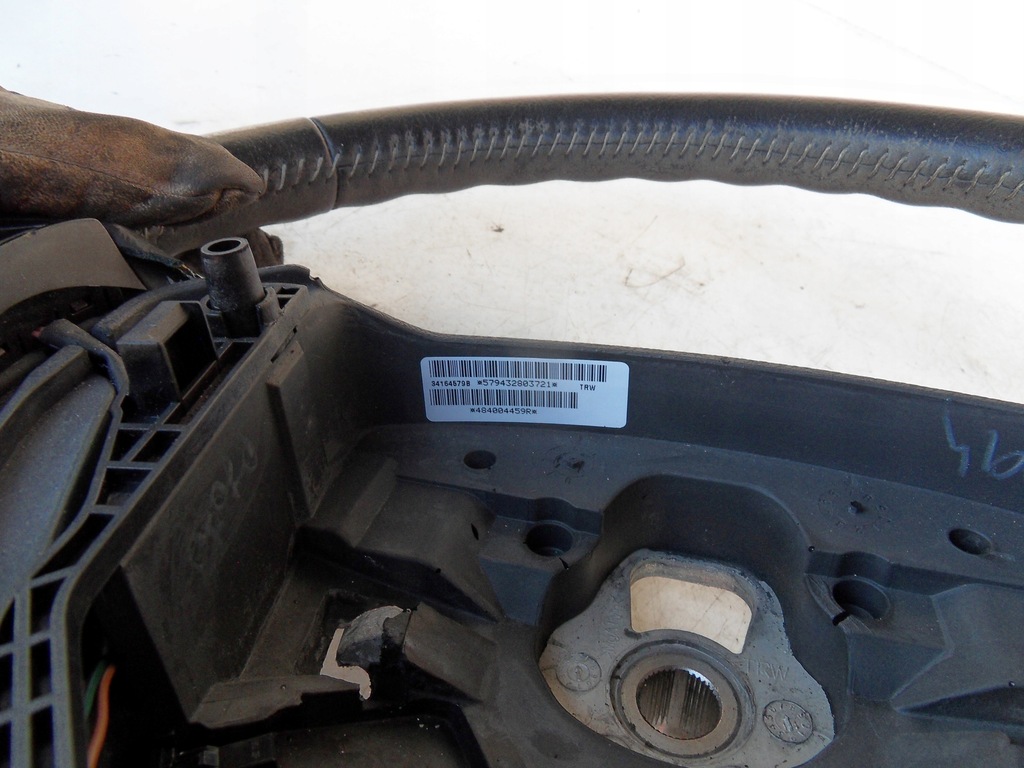 фото №9, Dacia duster i 13-17 lift воздуховод многофункциональный кожаный малый пробег