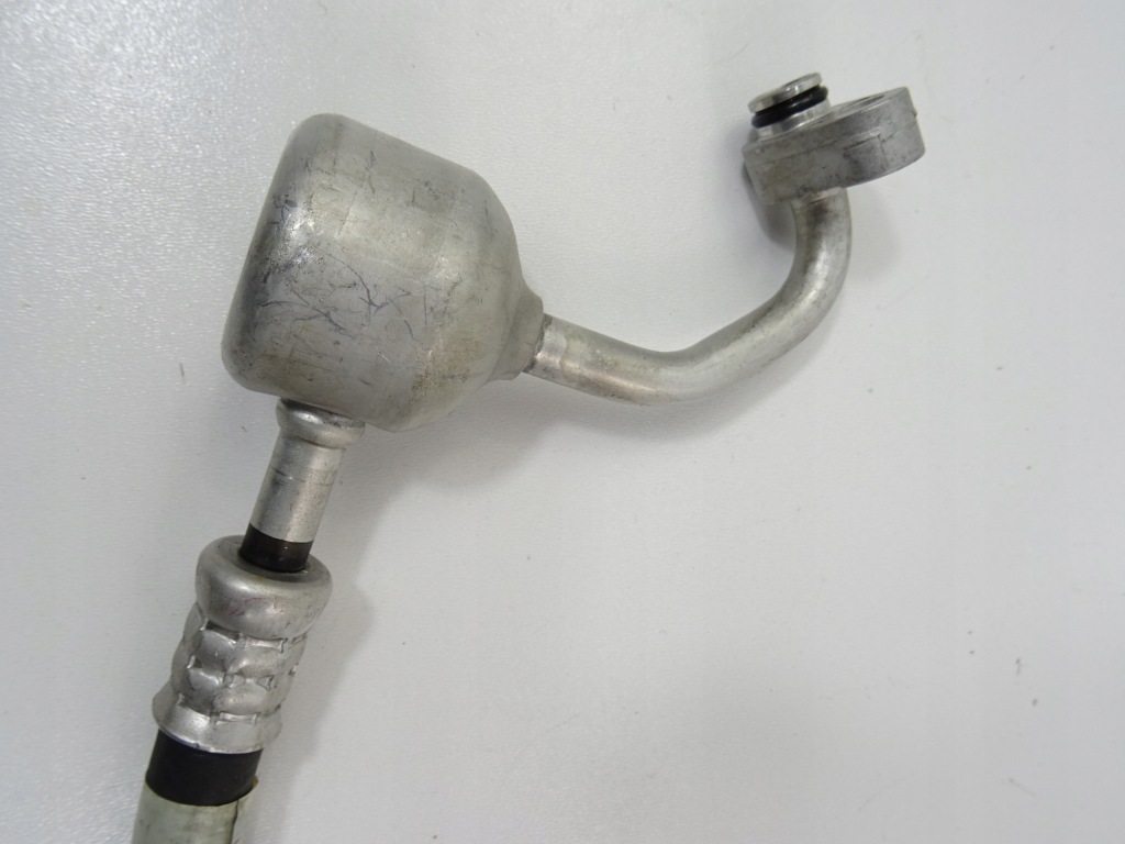 фото №8, Rav4 5 v 2.5 гибрид трубка шланг кондиционера