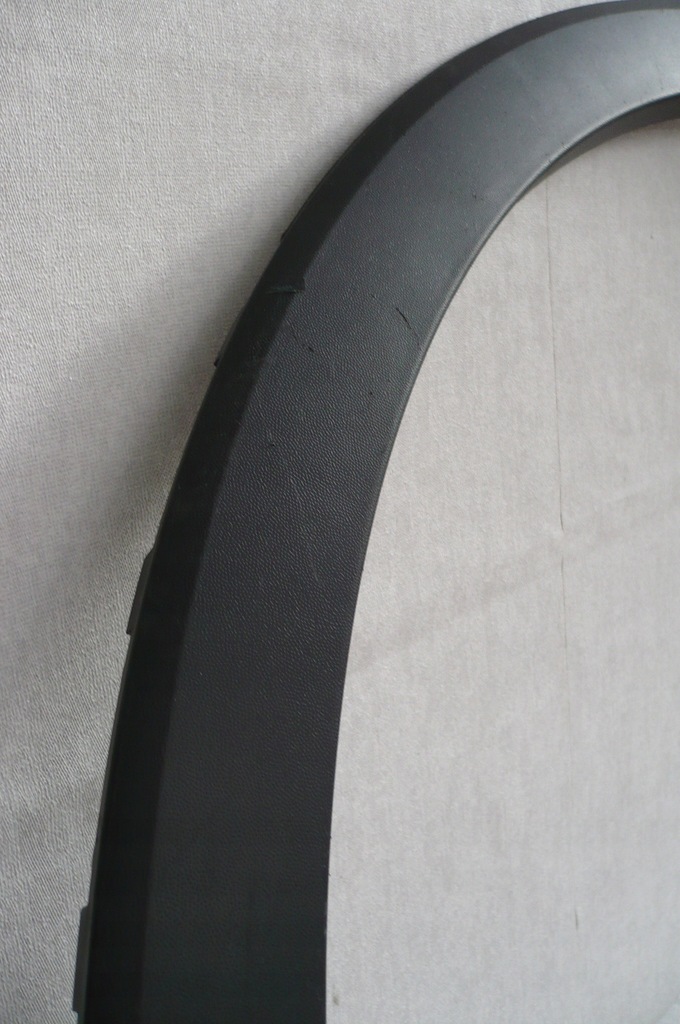 фото №7, Vw tiguan ii 2 2016- молдинг крила права задня