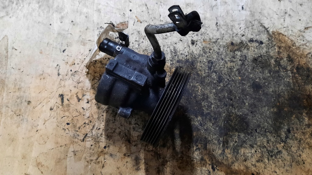 фото №1, Насос усилителя mitsubushi space star 1.9d 03r