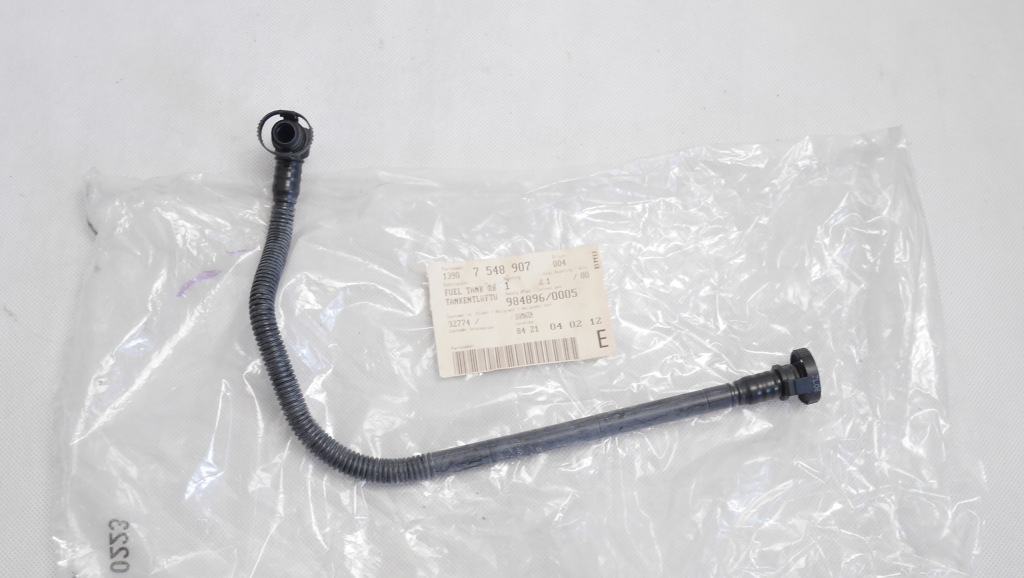 Купити Bmw x5 e70 шланг вентиляції бака пального 7548907