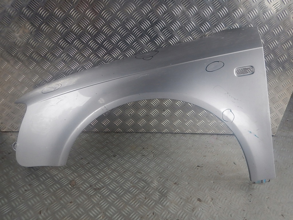 фото №1, Audi a4 b7 левый крыло перед передний оригинал