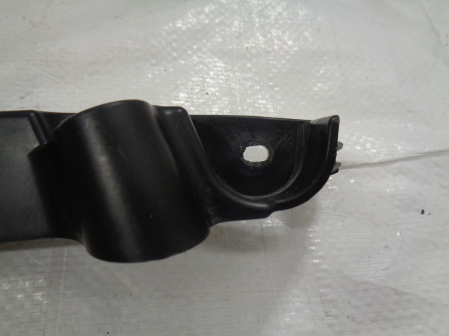 фото №9, Citroen c4 cactus lift левый направляющая бампера заднего задняя 9823315480