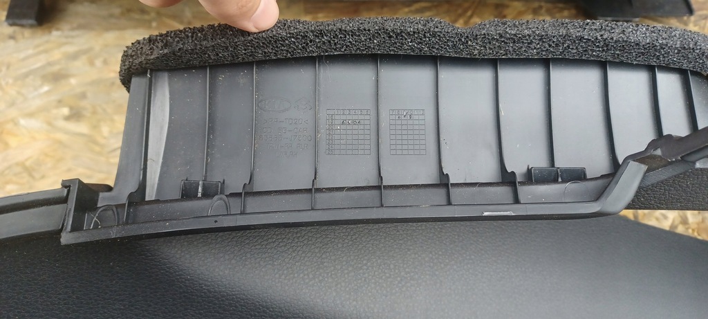 фото №3, Kia proceed iii обшивка стойка задняя правая левая kom