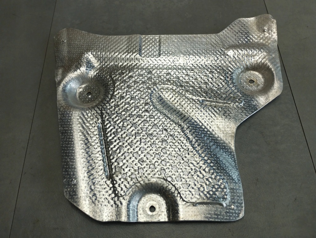 фото №1, Mercedes ml w164 защита тепловая a1646823171